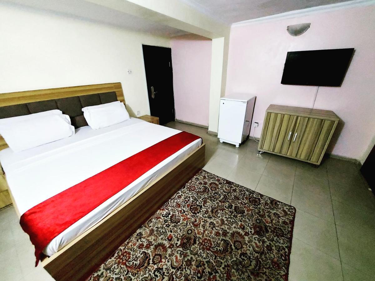 The Ambassadors Hotel Lagos Exterior photo