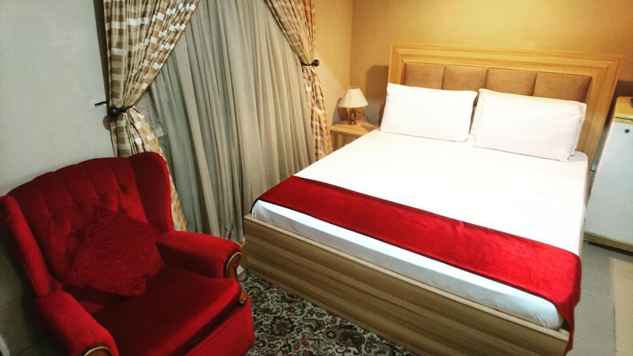 The Ambassadors Hotel Lagos Exterior photo