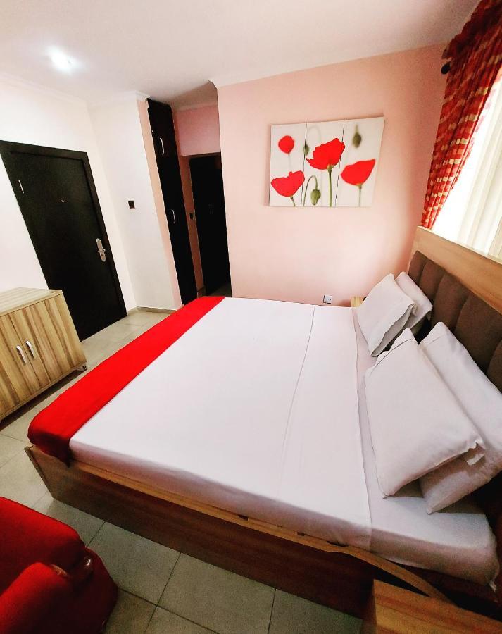 The Ambassadors Hotel Lagos Exterior photo