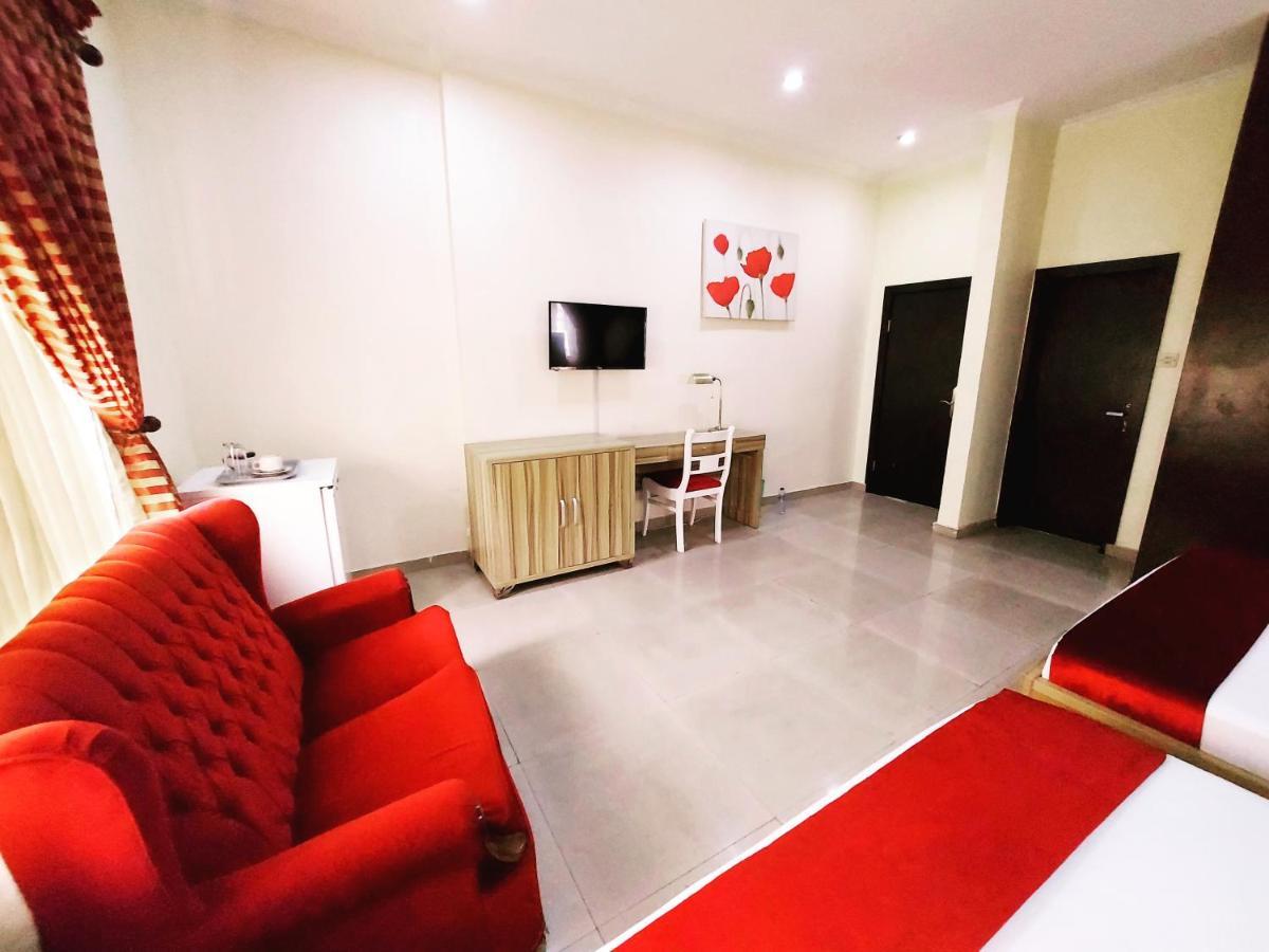 The Ambassadors Hotel Lagos Exterior photo